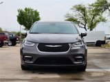 Certified 2023 Chrysler Pacifica Limited image 2