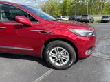 Used 2018 Buick Enclave Essence image 5