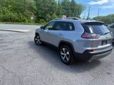 Used 2019 Jeep Cherokee Limited image 4