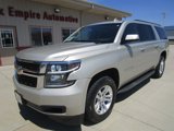 Used 2015 Chevrolet Suburban LS image 3