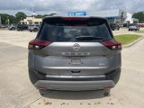 Used 2023 Nissan Rogue SV image 5