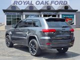 Used 2017 Jeep Grand Cherokee Altitude image 2
