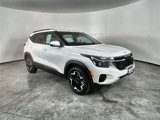Used 2024 Kia Seltos EX image 2