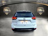 Used 2017 Nissan Rogue SV image 4