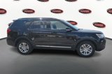 Used 2018 Ford Explorer XLT w/ Equipment Group 202A image 3