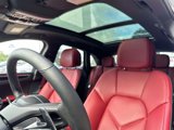 Certified 2024 Porsche Macan image 5