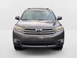 Used 2013 Toyota Highlander Plus image 2
