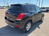 Used 2020 Chevrolet Trax LT image 2