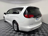 Used 2022 Chrysler Voyager LX image 5
