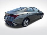 New 2025 Hyundai Elantra SE image 5