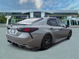 Used 2021 Toyota Camry SE image 3