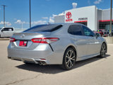 Used 2019 Toyota Camry SE image 4