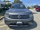 Used 2022 Volkswagen Tiguan S image 3