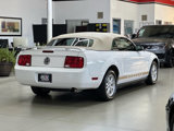 Used 2006 Ford Mustang Convertible image 3