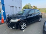 Used 2022 Nissan Kicks S image 2