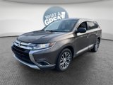 Used 2016 Mitsubishi Outlander ES image 3