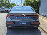 Certified 2024 Hyundai Elantra SEL w/ Convenience Package image 4