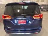 Used 2017 Chrysler Pacifica Touring-L image 4
