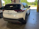 Used 2023 Nissan Rogue S image 2