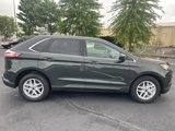 Used 2022 Ford Edge SEL w/ Convenience Package image 4