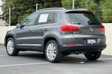 Used 2016 Volkswagen Tiguan SE image 3