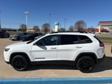Used 2023 Jeep Cherokee Altitude Lux image 5