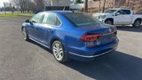 Used 2017 Volkswagen Passat 1.8T SE image 3