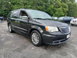 Used 2014 Chrysler Town & Country Touring-L w/ Driver Convenience Group image 3