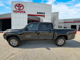 Used 2017 Toyota Tacoma SR5 w/ Tow Package image 4