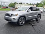 Used 2018 Jeep Grand Cherokee Limited image 3