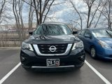 Used 2018 Nissan Pathfinder SV image 2