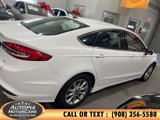 Used 2017 Ford Fusion SE w/ Fusion SE Technology Package image 6
