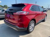Used 2023 Ford Edge SEL w/ Convenience Package image 2