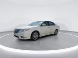 Used 2011 Toyota Avalon Limited image 4