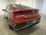 New 2024 Hyundai Elantra Blue image 4