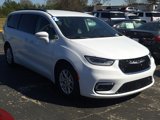 Used 2022 Chrysler Pacifica Touring-L image 2