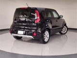 Used 2018 Kia Soul + image 2