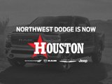 Used 2023 Nissan Rogue SV image 2