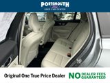 Used 2020 Volvo V60 T5 Cross Country image 6