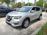 Certified 2020 Nissan Rogue SV image 3