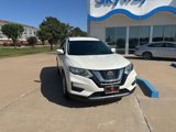 Used 2018 Nissan Rogue SV image 2
