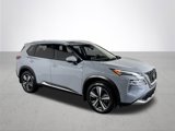 Used 2021 Nissan Rogue Platinum image 4