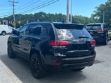 Used 2017 Jeep Grand Cherokee Altitude image 5