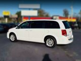 Used 2020 Dodge Grand Caravan SXT image 3