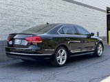 Used 2013 Volkswagen Passat TDI SEL Premium image 3