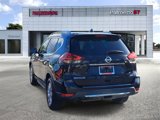 Certified 2017 Nissan Rogue SV image 4
