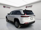 New 2025 Jeep Grand Cherokee Laredo X w/ Luxury Tech Group I image 5
