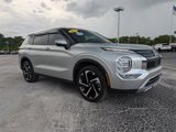 Used 2022 Mitsubishi Outlander SE image 2