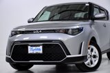 Used 2025 Kia Soul LX w/ LX Technology Package image 2