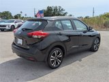 Used 2020 Nissan Kicks SV image 4